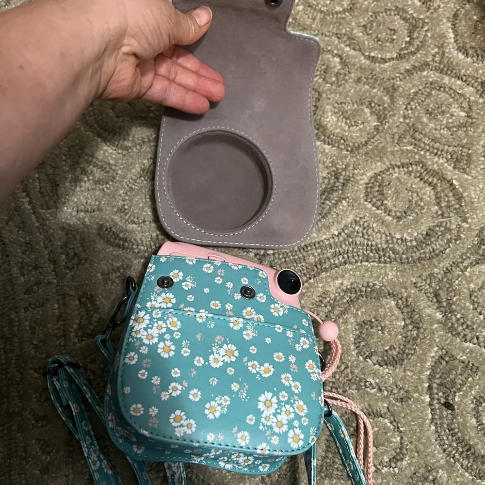 Fujifilm Instax Mini 7+ Instant Camera - Pink with Floral Case